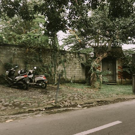 West Room At Semadi Living Sukawati Exterior foto